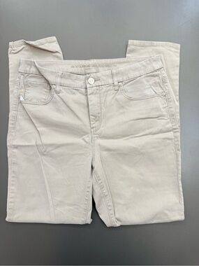 Chico’s  Women’s the So Slimming Girlfriend Ankle Pants - Cream - Size 0.5